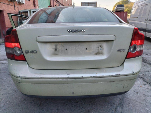  VOLVO S40 BERLINA 