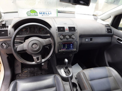 VOLKSWAGEN TOURAN (1T3)