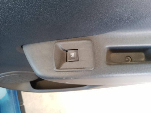 MANDO ELEVALUNAS TRASERO DERECHO DACIA SANDERO II 