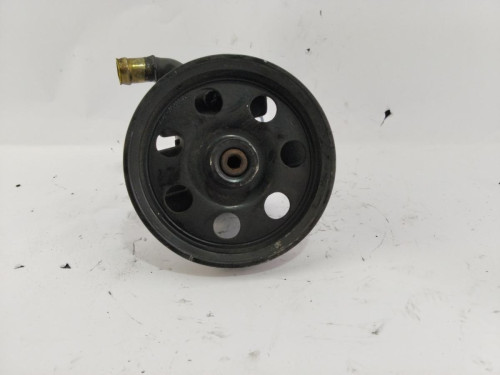 BOMBA DIRECCION Ford FOCUS BERLINA (CAK) 