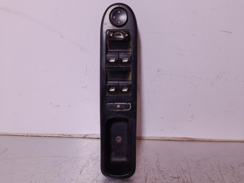  MANDO ELEVALUNAS DELANTERO IZQUIERDO PEUGEOT 206 