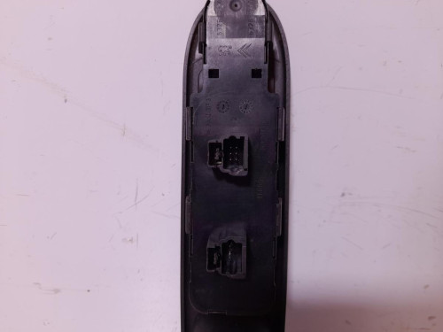  MANDO ELEVALUNAS DELANTERO IZQUIERDO PEUGEOT 206 