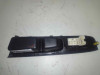 MANDO ELEVALUNAS DELANTERO DERECHO Toyota YARIS (XP13) 