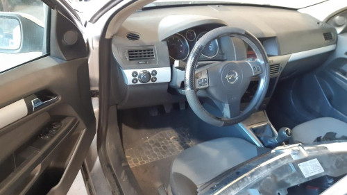  OPEL ASTRA H BERLINA 