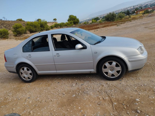 VOLKSWAGEN BORA BERLINA (1J2)(1998) — Donor Vehicle for Used Parts 