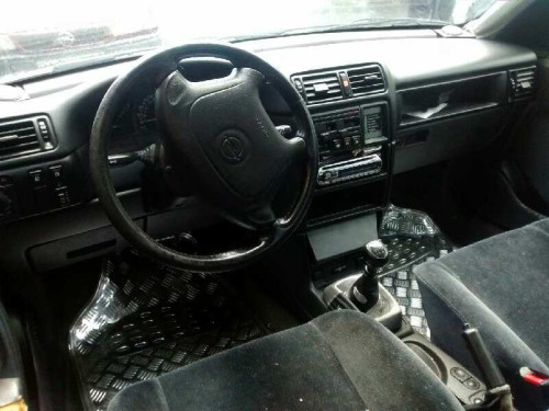  OPEL VECTRA A 