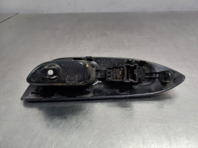 MANDO ELEVALUNAS TRASERO DERECHO, NISSAN, JUKE (F15E)