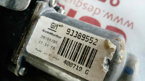 ELEVALUNAS DELANTERO DERECHO OPEL MERIVA 