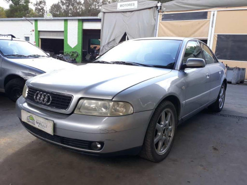  AUDI A4 BERLINA (B5) 