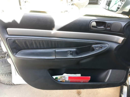  AUDI A4 BERLINA (B5) 