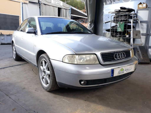  AUDI A4 BERLINA (B5) 