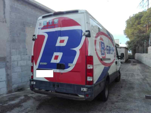 IVECO — vehículo donante para recambios 