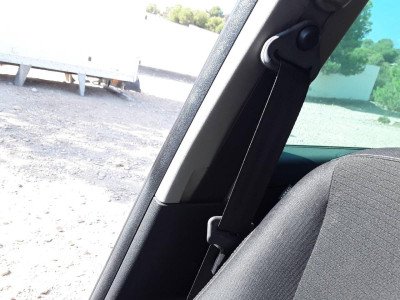 CINTURON SEGURIDAD DELANTERO DERECHO