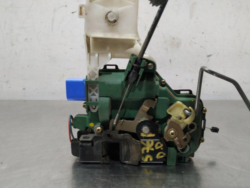 CERRADURA PUERTA DELANTERA DERECHA Volkswagen POLO IV (9N1) 