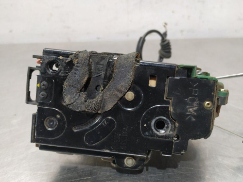 CERRADURA PUERTA DELANTERA DERECHA Volkswagen POLO IV (9N1) 