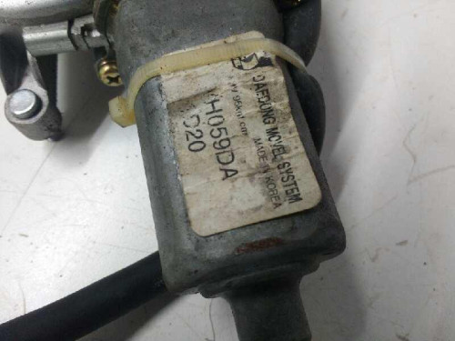  MOTOR ELEVALUNAS DELANTERO DERECHO KIA RIO (BC) 