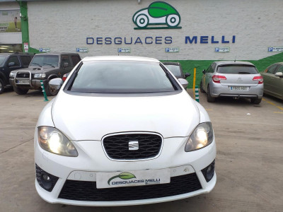 SEAT LEON (1P1)