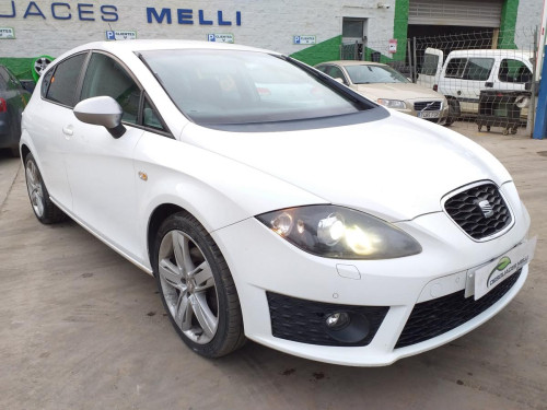 SEAT LEON (1P1) — автомобиль-донор на запчасти 