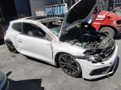 VOLKSWAGEN SCIROCCO (138)
