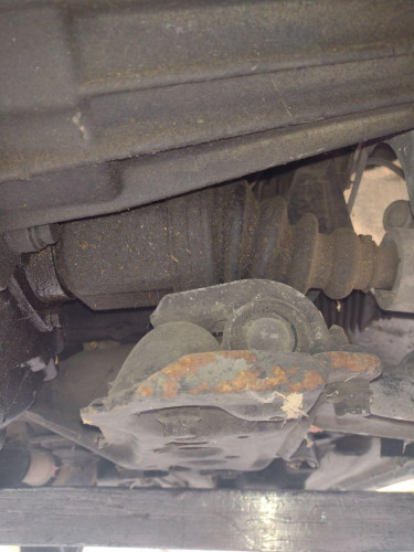 TRANSMISION DELANTERA IZQUIERDA Alfa Romeo GT (125) 