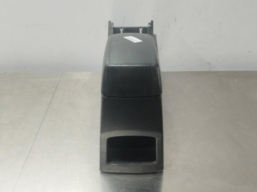  APOYABRAZOS CENTRAL, SSANGYONG, KORANDO 