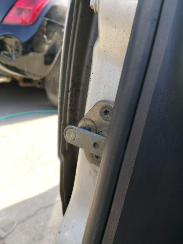 RETENEDOR PUERTA FORD FOCUS BERLINA (CAK) 