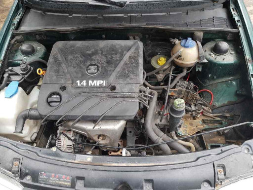 SEAT IBIZA (6K1) — vehículo donante para recambios 
