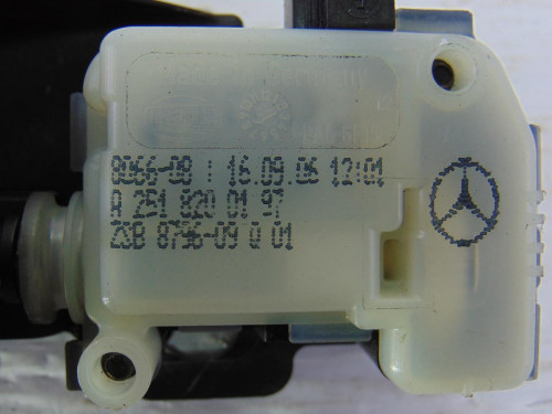  TAPA EXTERIOR COMBUSTIBLE, MERCEDES-BENZ, CLS (BM 219) 
