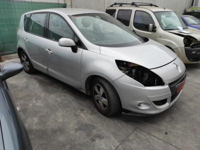 RENAULT SCENIC III (JZ)