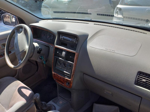  KIA CARENS (RS) 