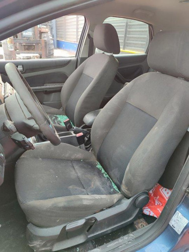 FORD FOCUS BERLINA (CAP) — Donor Vehicle for Used Parts 