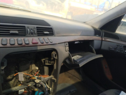  WARNING MERCEDES-BENZ CLASE S (BM 220) BERLINA 