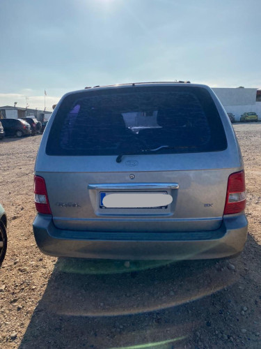 KIA CARNIVAL II (FL) — vehículo donante para recambios 