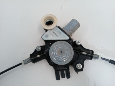 ELEVALUNAS DELANTERO DERECHO, TOYOTA, COROLLA (E21)