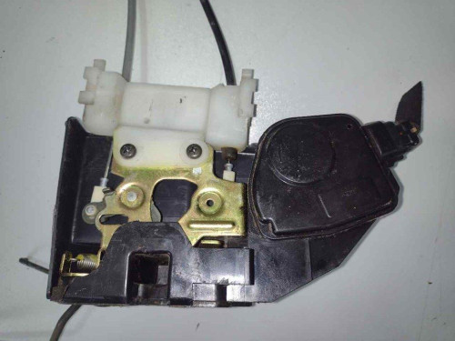 CERRADURA PUERTA DELANTERA IZQUIERDA Hyundai ELANTRA (XD) 