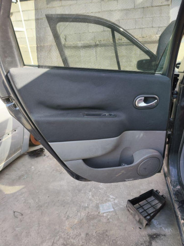 GUARNECIDO PUERTA TRASERA IZQUIERDA RENAULT SCENIC II (JM) 