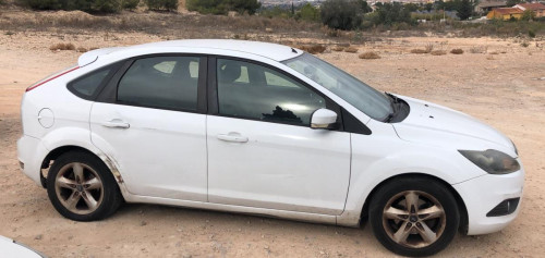 FORD FOCUS BERLINA (CAP) — автомобиль-донор на запчасти 