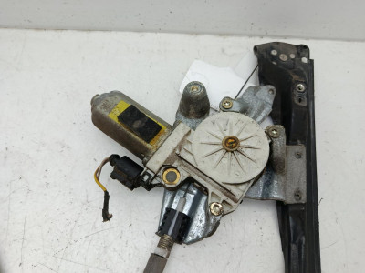 ELEVALUNAS DELANTERO DERECHO, Ford, FOCUS BERLINA (CAK)