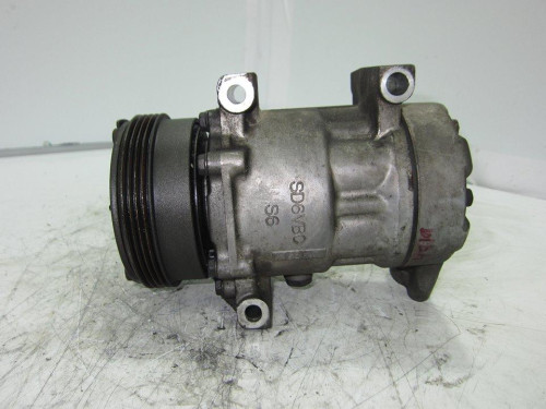  COMPRESOR AIRE ACONDICIONADO 