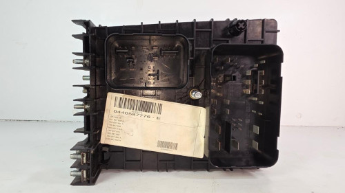  CAJA RELES / FUSIBLES VOLKSWAGEN CADDY (2K)(02.2004) 