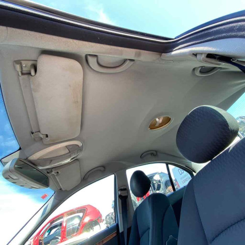  MERCEDES-BENZ CLASE E (BM 211) BERLINA 