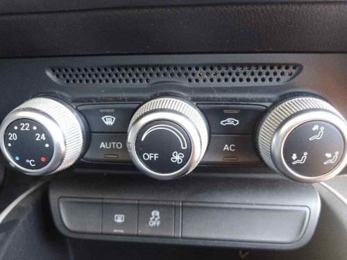 MANDO CALEFACCION / AIRE ACONDICIONADO Audi A1 (8X1) 