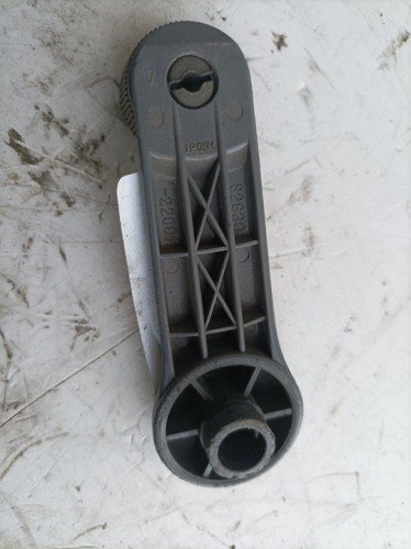  MANETA ELEVALUNAS TRASERA DERECHA HYUNDAI ACCENT (LC) 