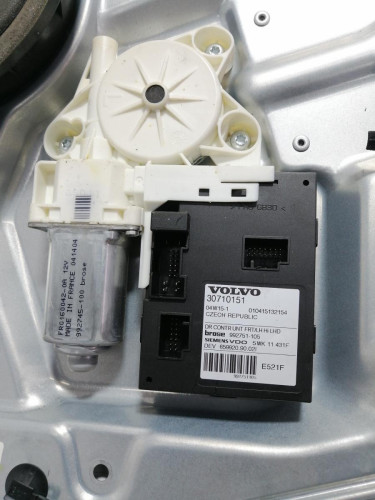  ELEVALUNAS DELANTERO IZQUIERDO Volvo V50 FAMILIAR 
