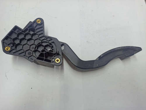 POTENCIOMETRO PEDAL Renault LAGUNA III BERLINA 