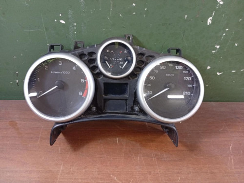 CUADRO INSTRUMENTOS Peugeot 207 