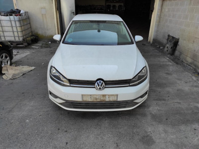 VOLKSWAGEN GOLF VII BERLINA (BQ1/BE2)
