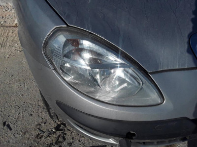 FARO DERECHO, LANCIA, YPSILON (101)