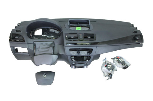  RENAULT MEGANE III COUPE 