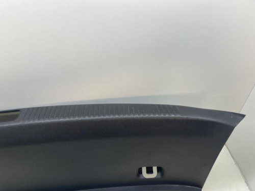 MOLDURA Audi TT COUPE/ROADSTER (8J3/8J9) 